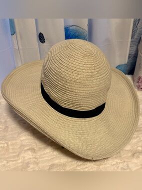 Solar Escape Cream Wide Brim Sun Hat Black Band 22” One Size